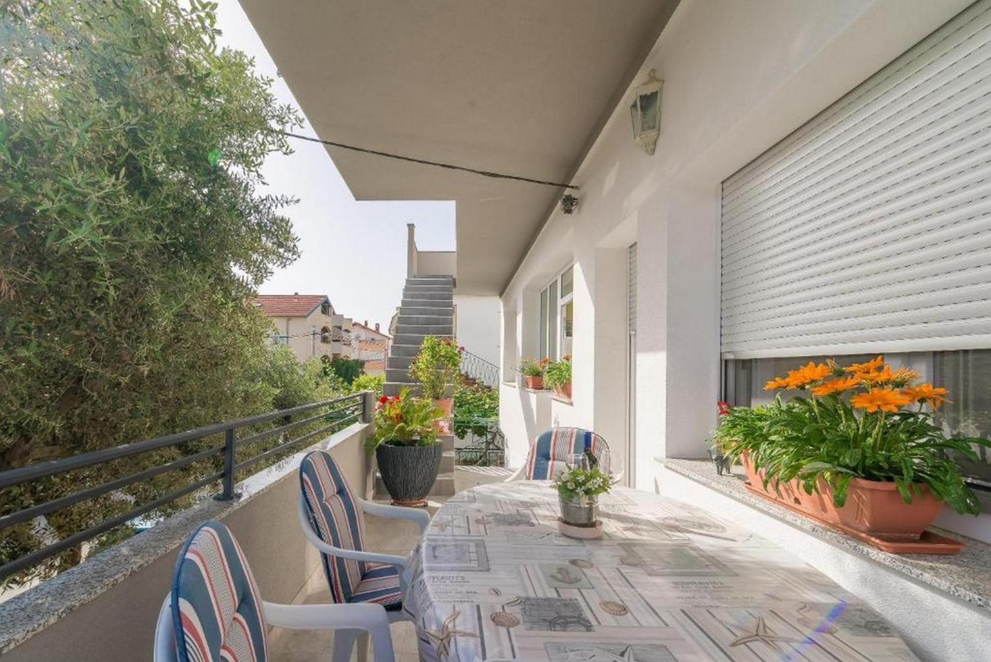 Apartments Villa Odesa With Shared Pool Zadar Habitación foto
