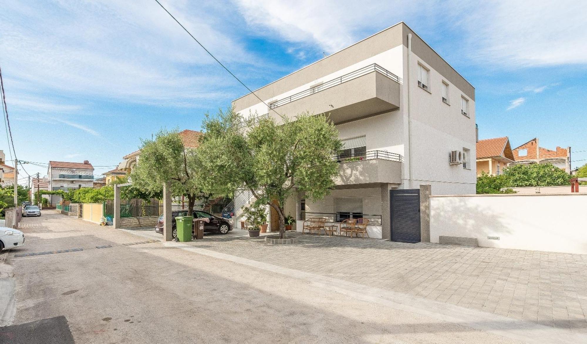 Apartments Villa Odesa With Shared Pool Zadar Habitación foto